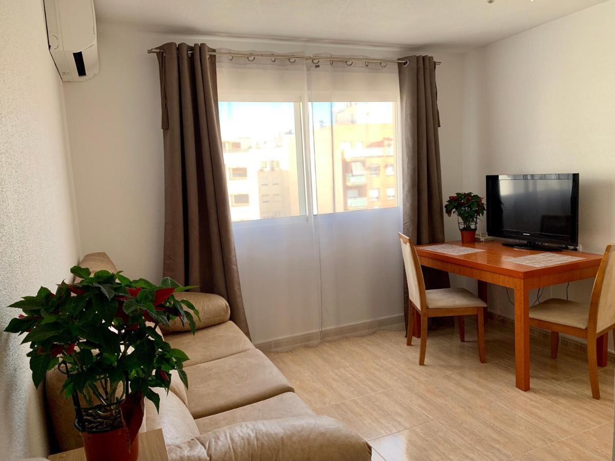 Apartment Torrevieja Dış mekan fotoğraf